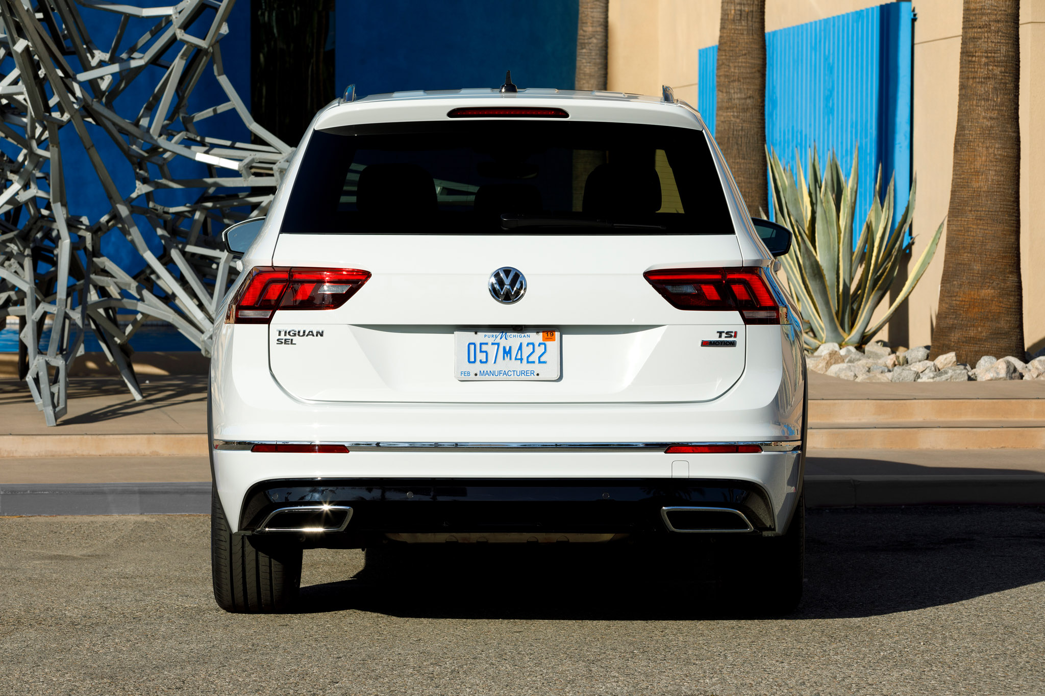 2022 Volkswagen Tiguan Gets R Line Flair Automobile Magazine 2022 Volkswagen Tiguan Gets R Line Flair Automobile Magazine